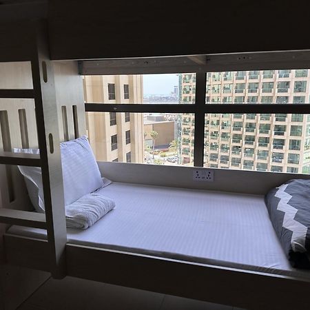 Bollywood Beach Hostel دبي المظهر الخارجي الصورة